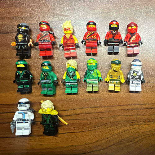 Lego ninjago minifigure lot - lego,