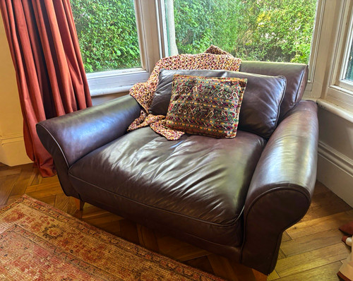 Content conran ellipse - by,