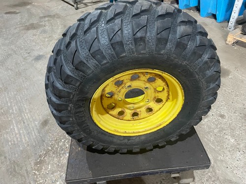 Stud rear wheel - stud, at25x10