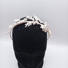 RICHARD DESIGNS TIARA-HEADPEICE   pearl & diamante flowers Stunning piece