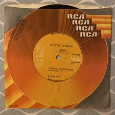 DAVID BOWIE - YOUNG AMERICANS - 1st PRESS VINYL 7" SINGLE - *RARE BRASIL PROMO*