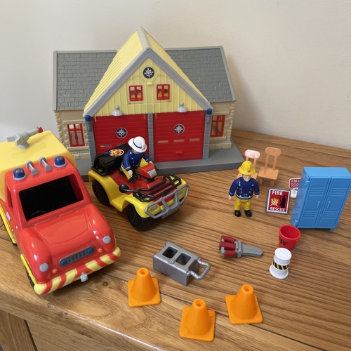 Fireman sam vehicle quad - fireman,