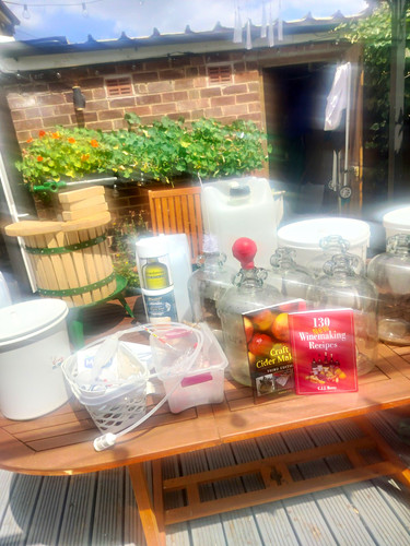 Wine making kit with carboy - kit,