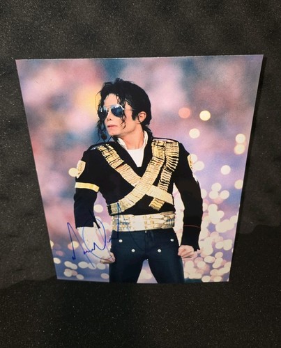 Michael jackson pop legend - michael,