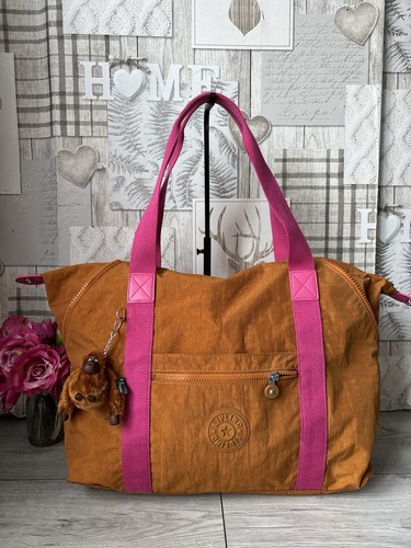 Kipling art medium travel - art,