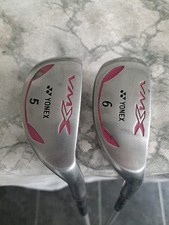 PAIR OF LADIES YONEX VMX #5 &
