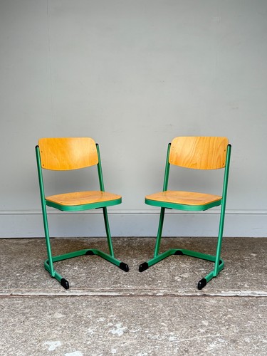 Deliver a pair - we,