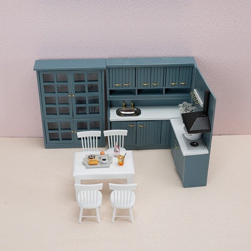 Scale dollhouse - 1/12,