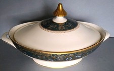 VINTAGE ROYAL DOULTON CARLYLE