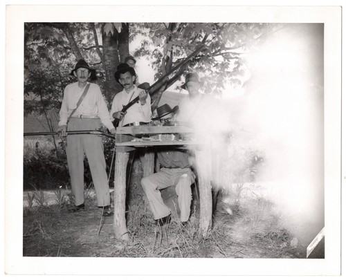 1950s gun musket real photo - gun,