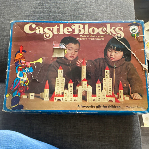 Offers castle blocks - blocks, wooden