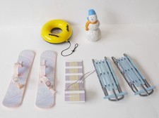 BRATZ DOLL CHILL OUT WINTER LODGE SPARE SNOWMAN SLEDGE SLED RING SNOW BOARD