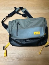 Crumpler Laptop / Messenger