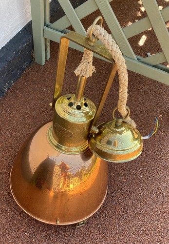 Vintage ships lamp - vintage, light