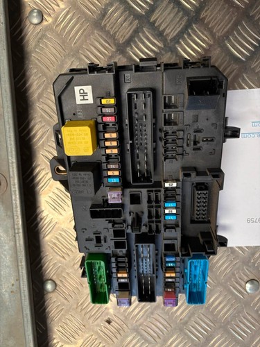 Vauxhall zafira vxr fuse - zafira, box