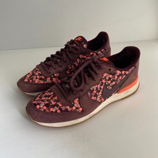 Nike Womens Trainers UK 7 EU