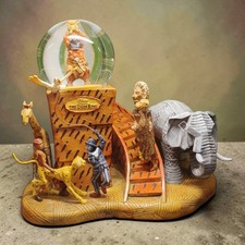 Disney Snow Globe Musical the