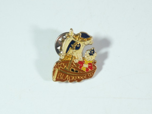 Vintage rupert bear pin badge - rupert,
