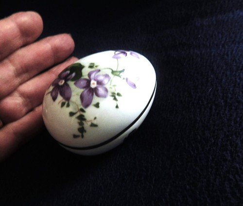 Collectable mini egg shape - egg,