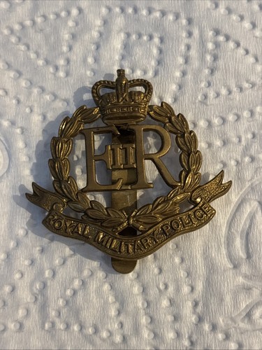 Royal military police brass - military,