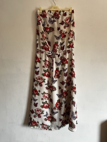 Geri next floral - by, butterfly