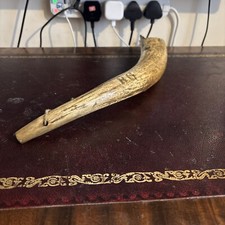 Military powder horn