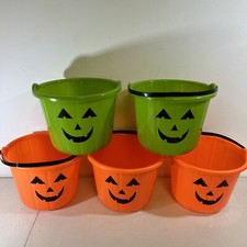 Lot of 5 Halloween Candy Party