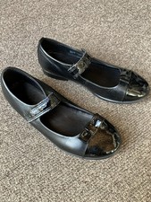 Ecco Girls Black Shoes Size