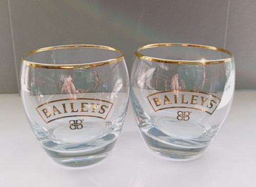 Pair bailey irish - bailey's, cream