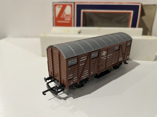 Lima 303165 box van riv - lima,