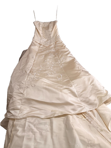 Wedding dress new never - wedding, dress,