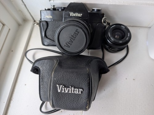Vivitar 250 35mm slr camera - 250/sl,