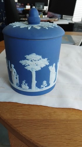 Large antique wedgwood blue - antique,