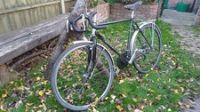Raleigh Racing Bike. Vintage. Works But Needs TLC. Restoration.