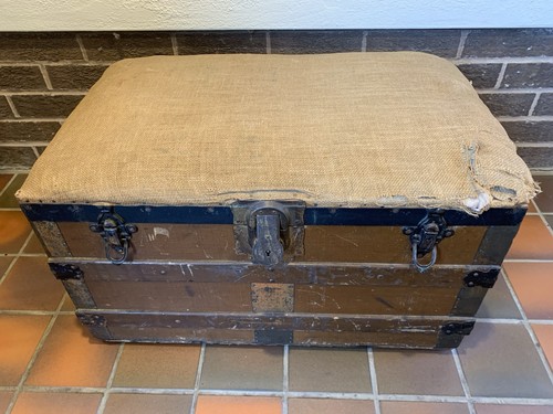Very old trunk chest with - old, /