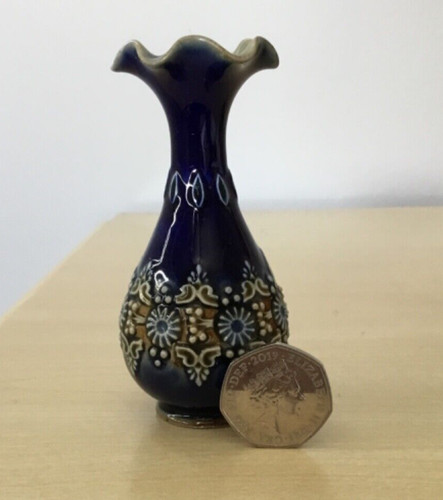 Antique royal doulton lambeth - royal,