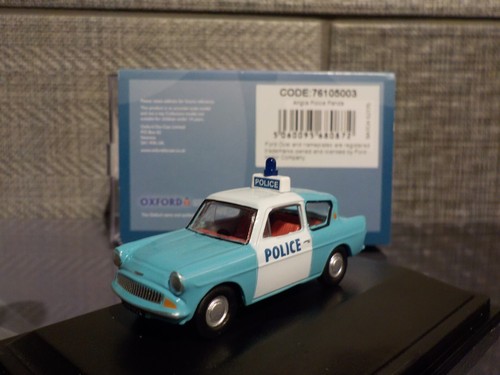 Ford anglia panda heartbeat - -,