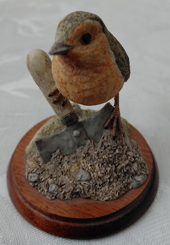 Border fine arts - robin, c1991