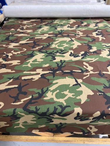 Wide woodland camo - 64", 10oz