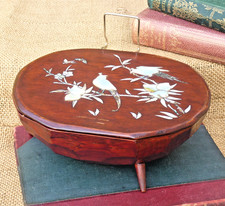 Vintage Wooden box Handcarved inlaid Mother of pearl birds