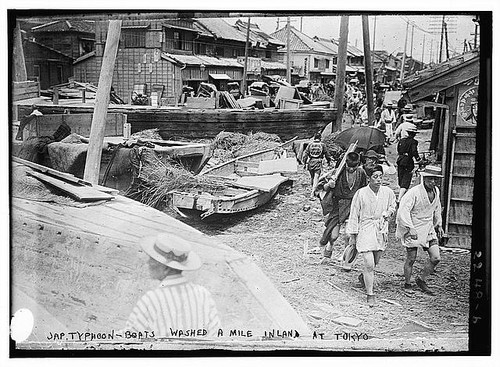 Photo japanese typhoon - photo:japanese, typhoon-boats