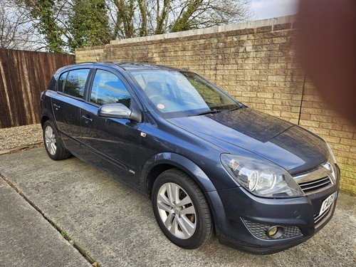 Astra 2009 sxi - 2009,