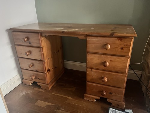 Solid pine dressing - solid, table