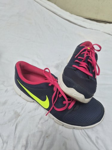 Nike shoes women size 5 - nike, 8.5