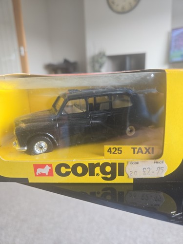 Corgi 425 london taxi vintage - london,