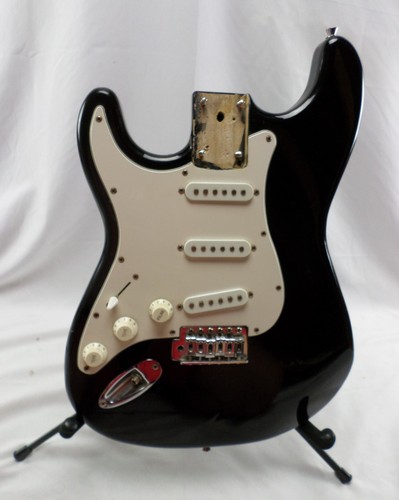 Guitar body strat left handed - guitar,