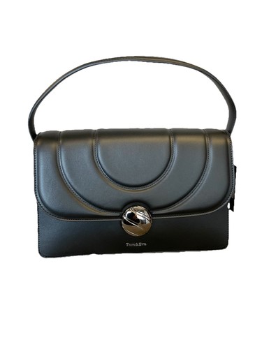 Tom eva paris stunning - tom, &