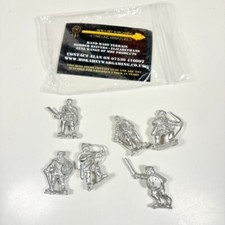 TIMELINE MINIATURES HOKA HEY