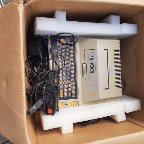 Atari 400 - atari,
