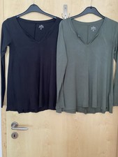 2 Hollister long sleeves tops size S